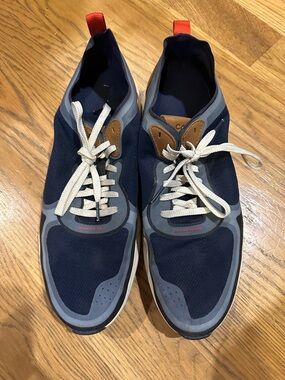 Men's Navy & Gray Casual Lace-Up Sneakers